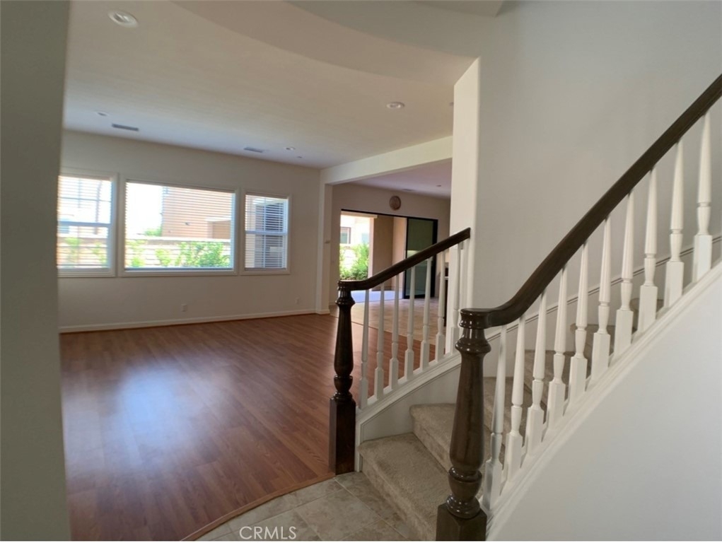 58 Acadia Court - Photo 3