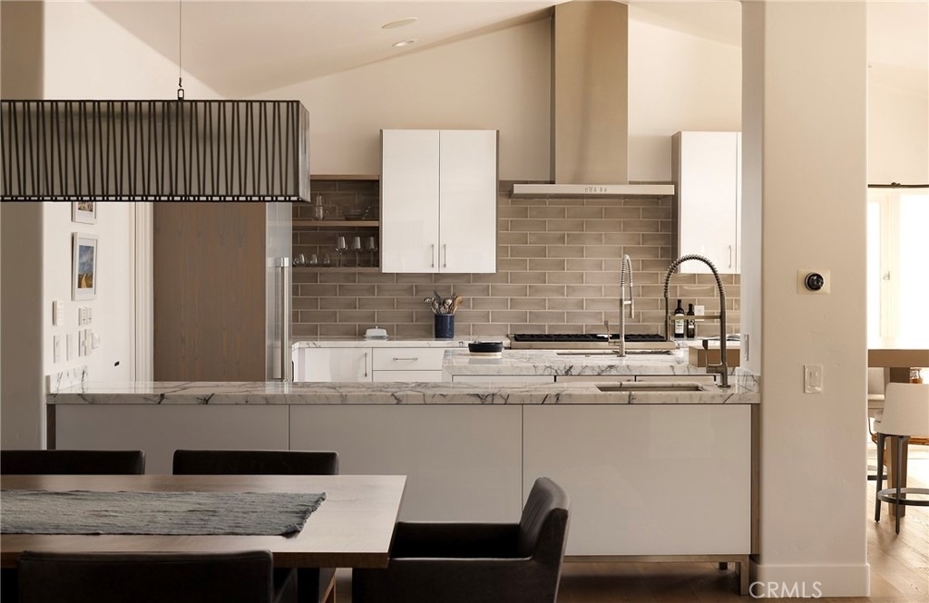 52 N Portola - Photo 4