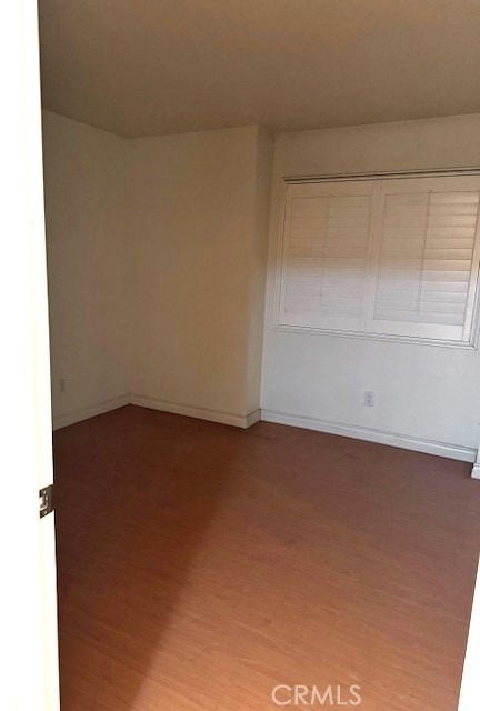 11347 Elwood Avenue - Photo 10