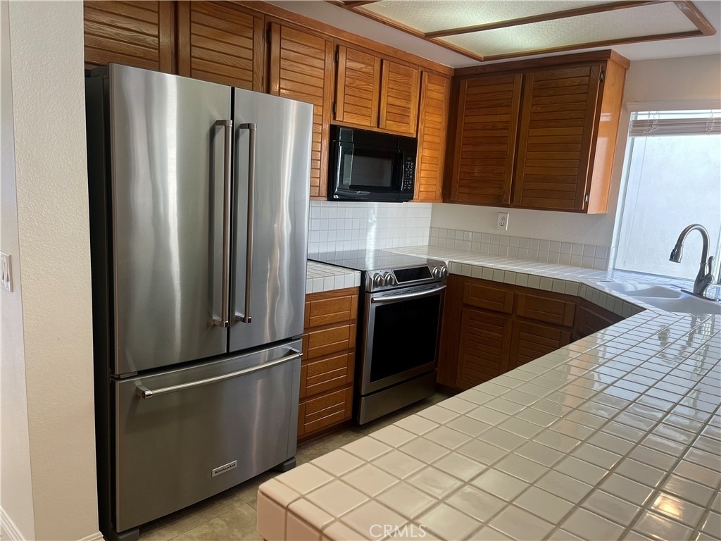 70 Shearwater Place - Photo 10
