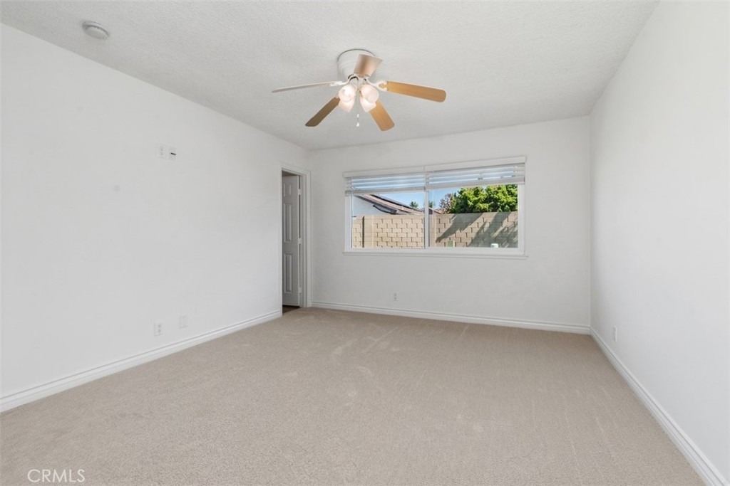 3491 Birch Street - Photo 15
