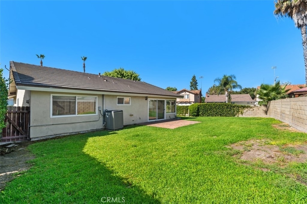 3491 Birch Street - Photo 32