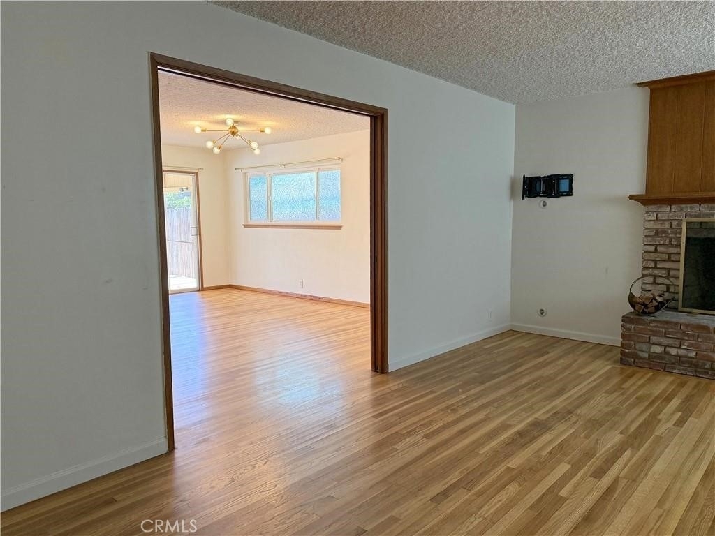 840 Northwestern - Photo 4