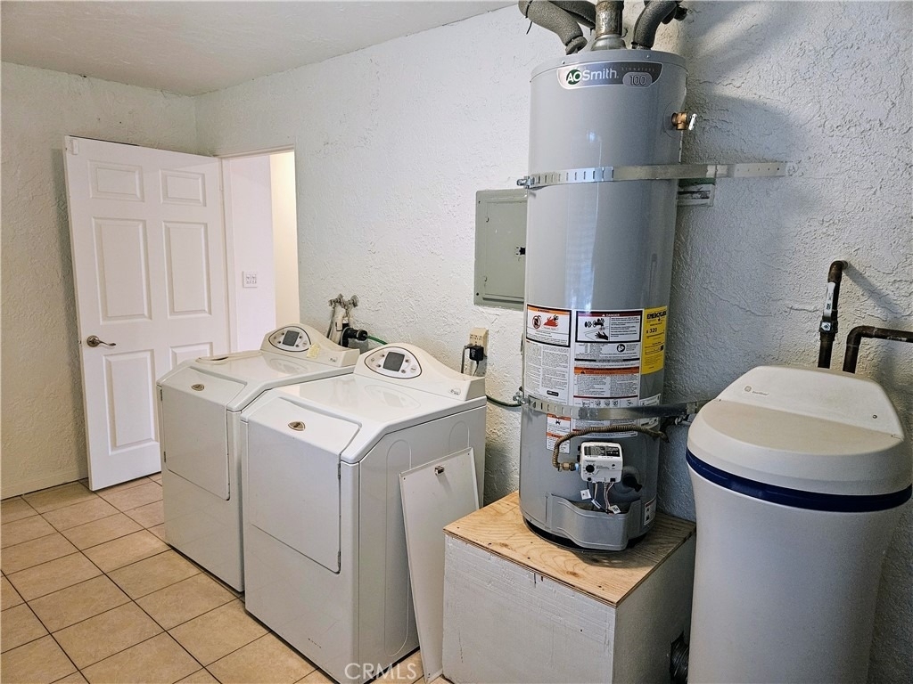 8926 Kennedy - Photo 9