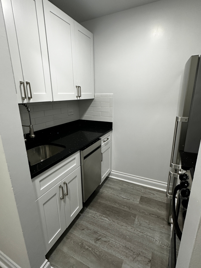 50 West 34th Street - Photo 6