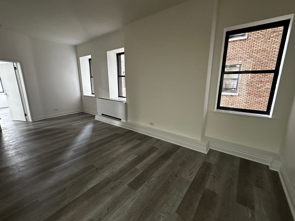 50 West 34th Street - Photo 3