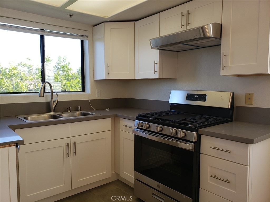 1131 E Doran - Photo 8