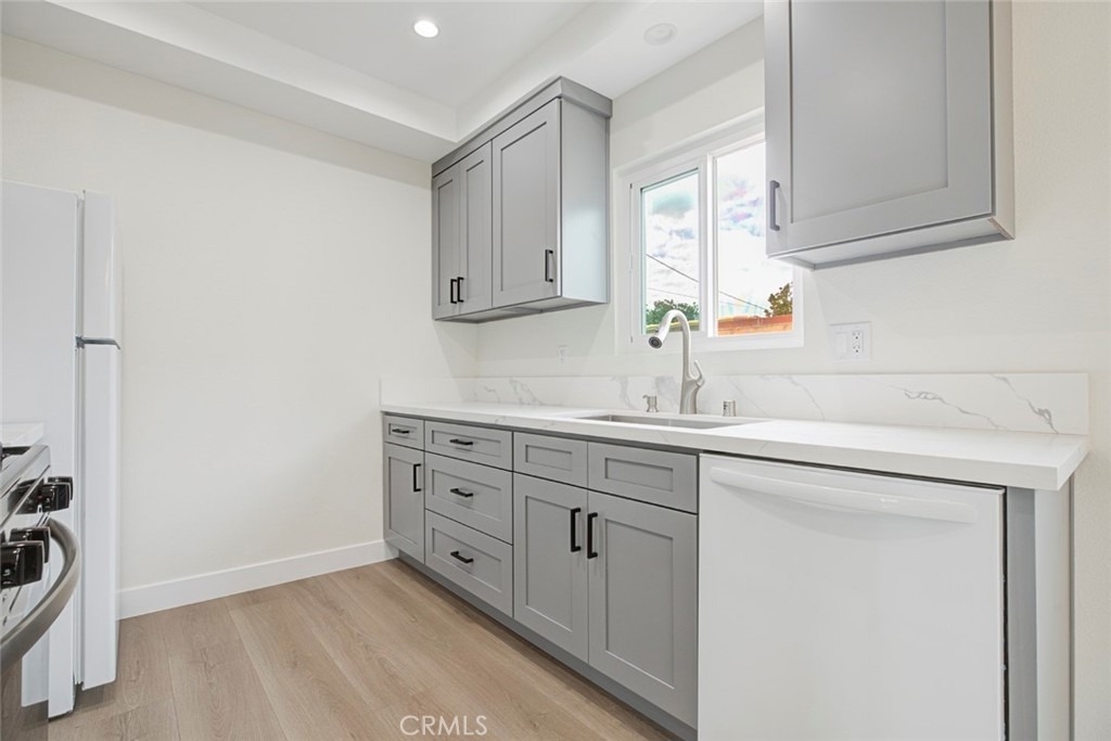 821 N Maple - Photo 8