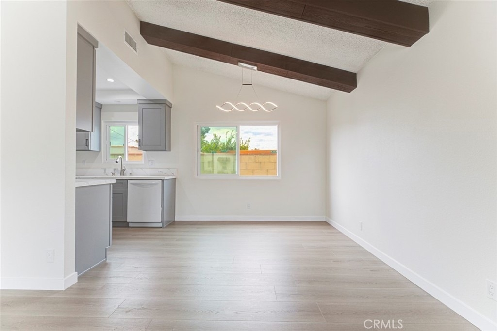 821 N Maple - Photo 5