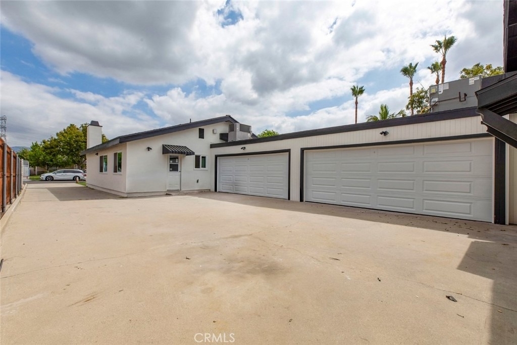 821 N Maple - Photo 20