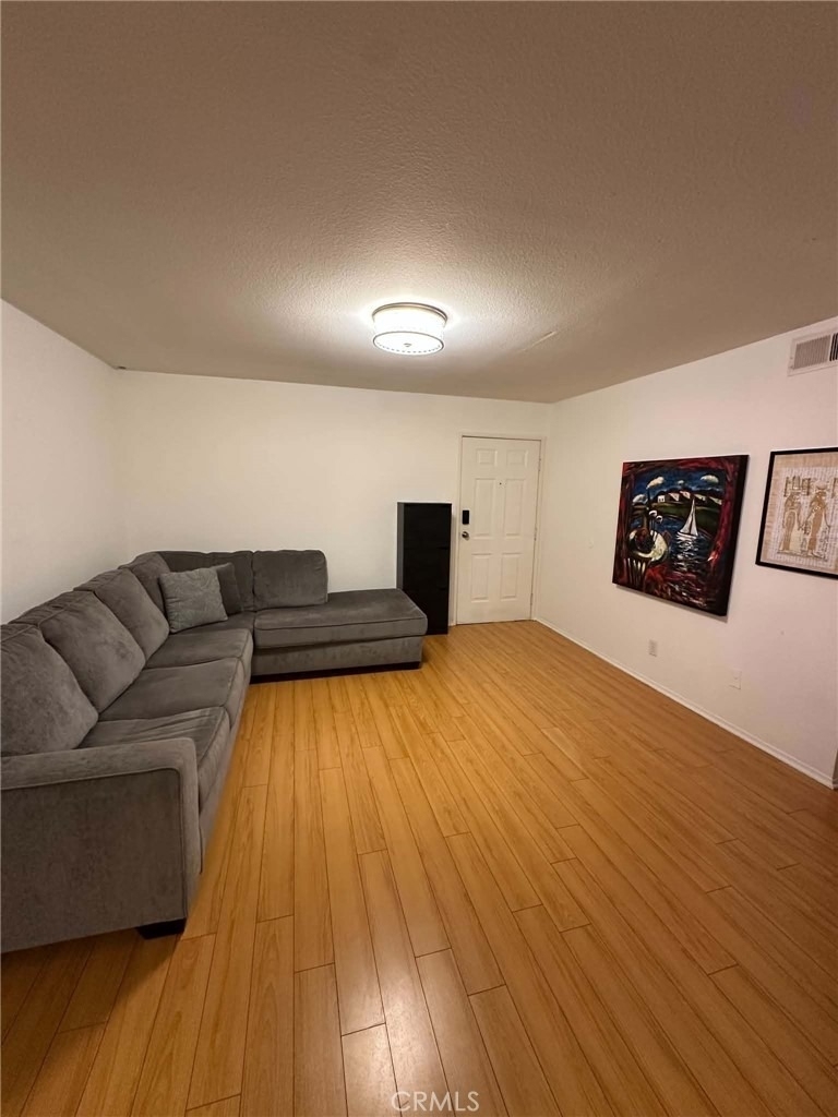 7641 Reseda Blvd - Photo 1