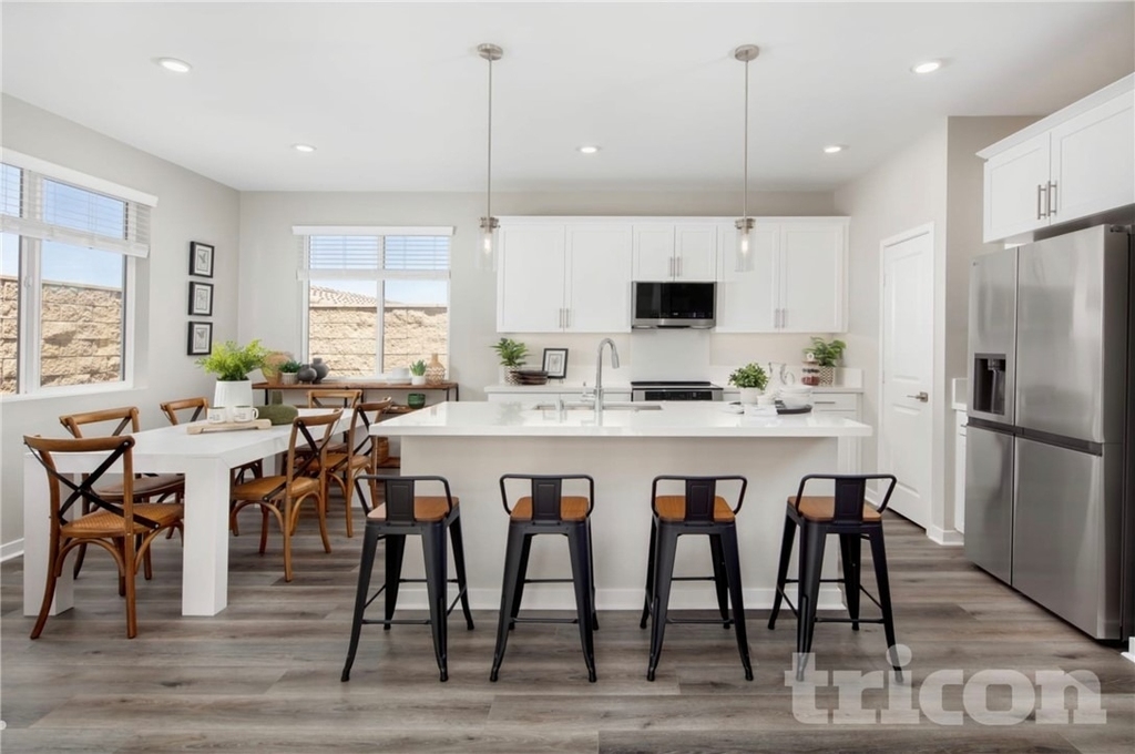 1740 Taylor Avenue - Photo 4