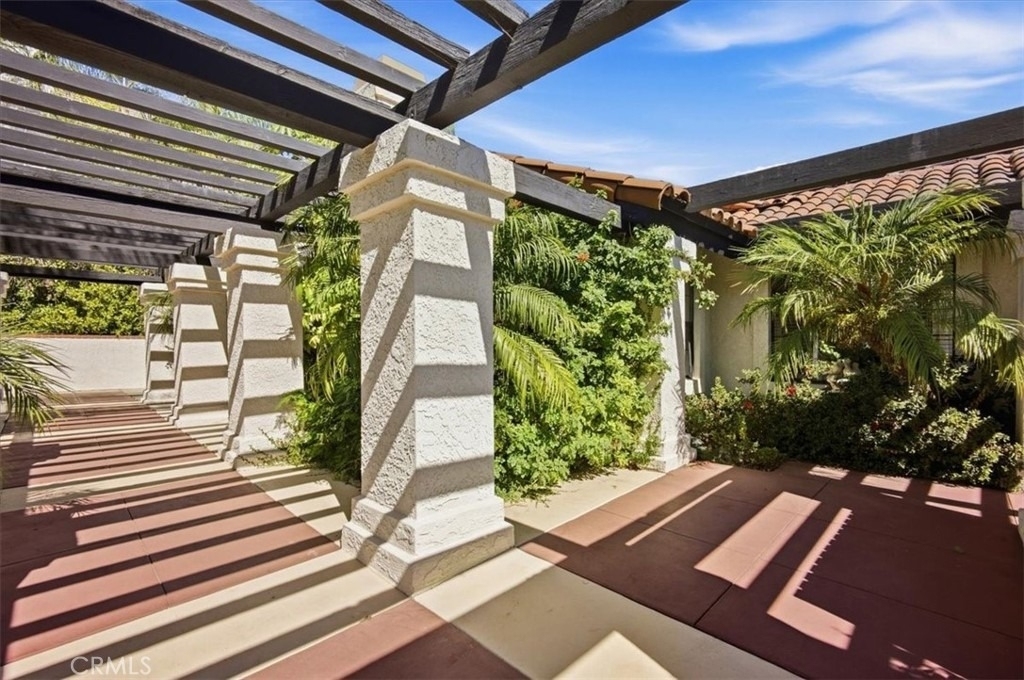 5087 Granada Court - Photo 3