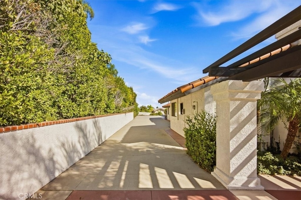 5087 Granada Court - Photo 53