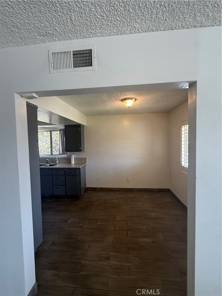 9260 Hemlock - Photo 7