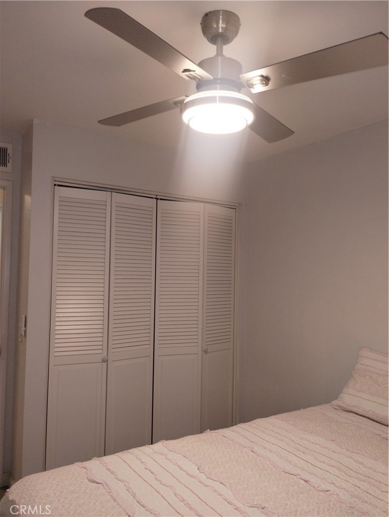 149 W 6th - Photo 14