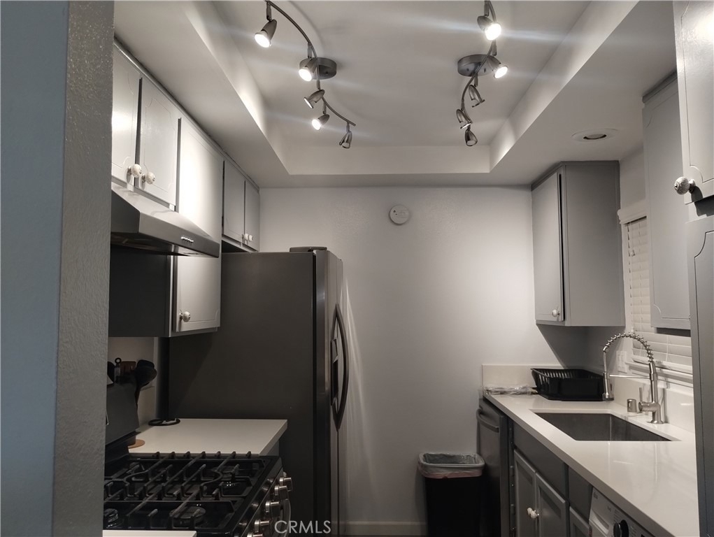 149 W 6th - Photo 7