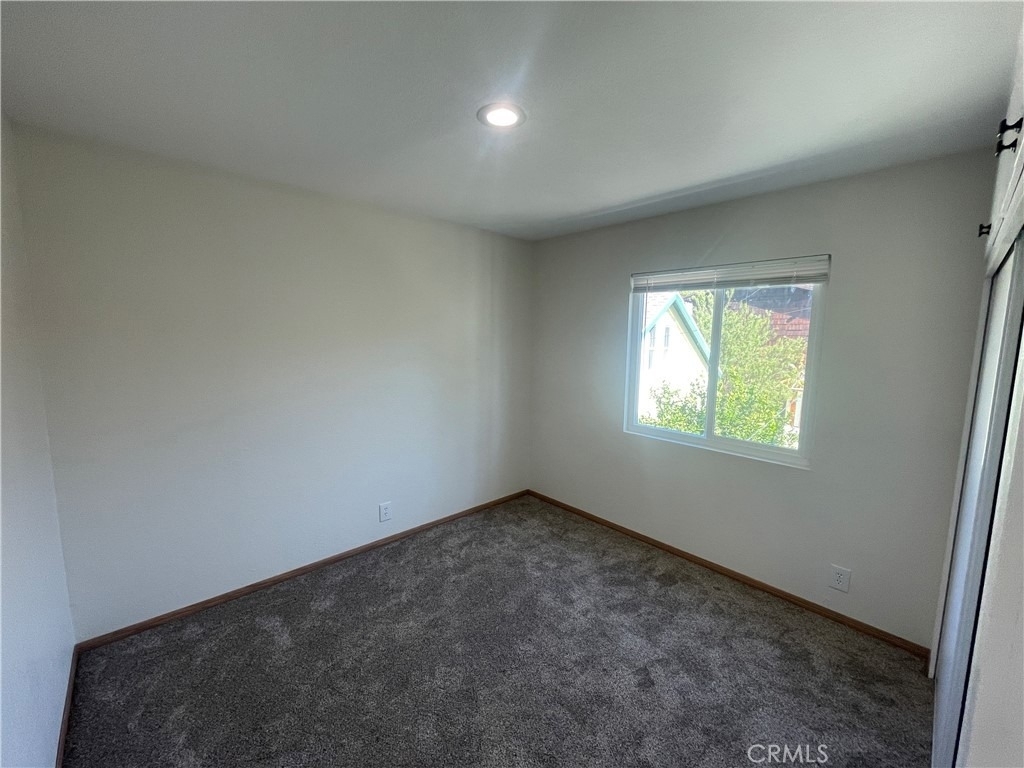215 11th Street - Photo 12