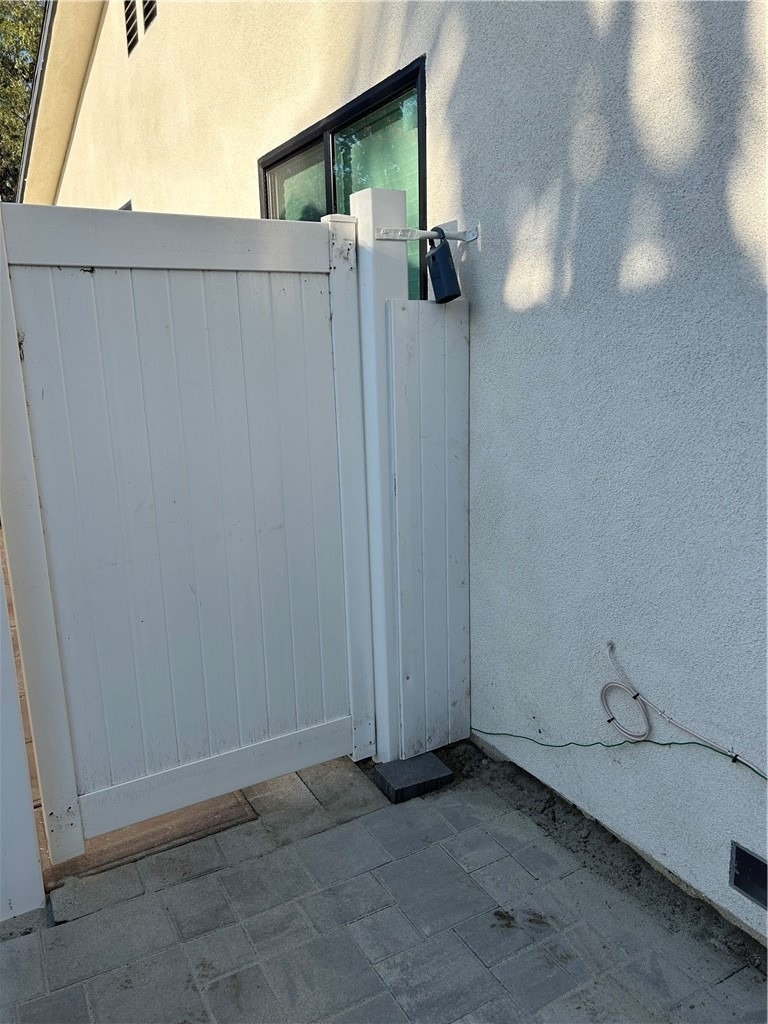 1611 N Niagara - Photo 15