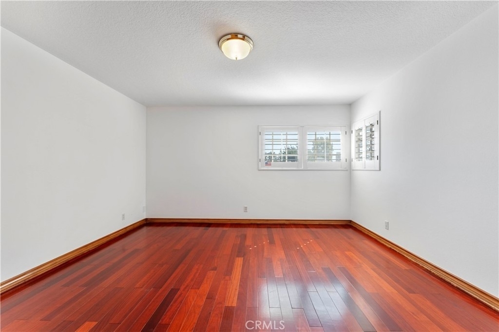 1011 Rodeo Road - Photo 33