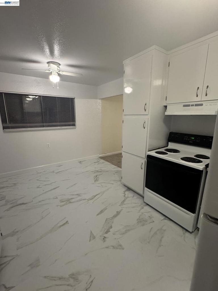 416 Grove Way - Photo 3