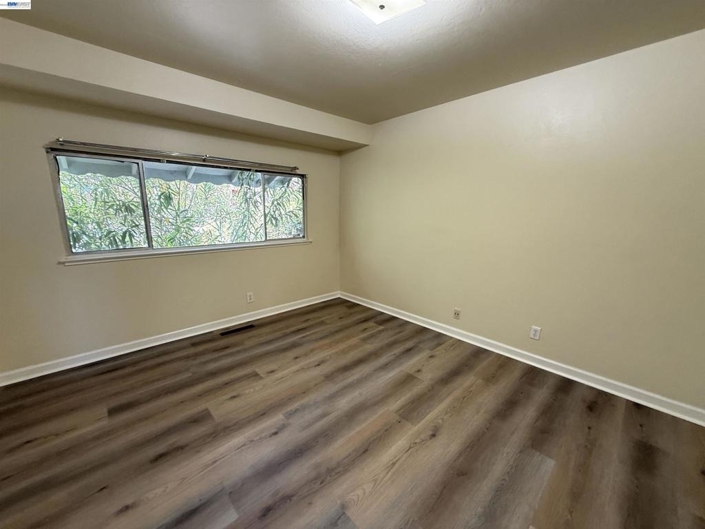 1420 Primrose Way - Photo 12