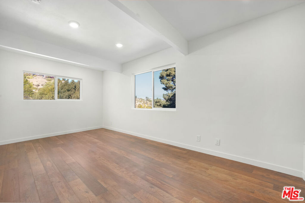 8559 Brier Drive - Photo 16