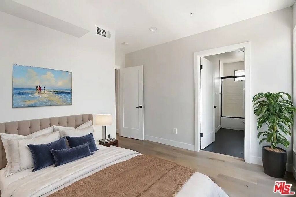 1726 Menlo Avenue - Photo 4