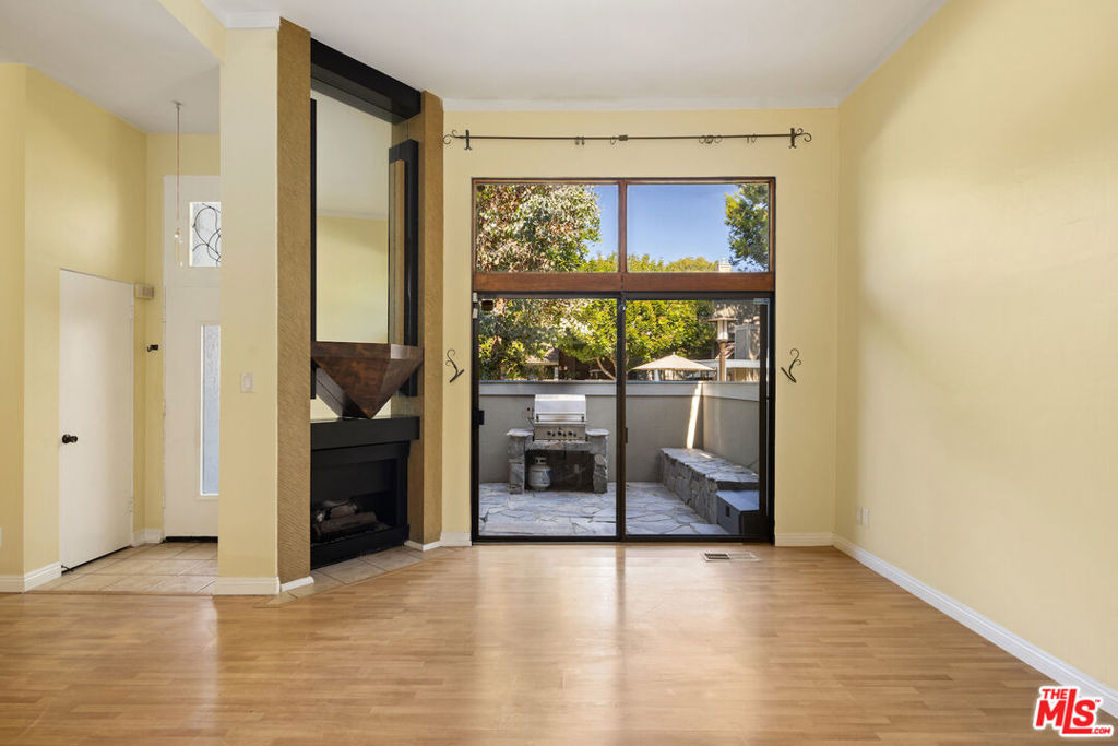 13360 Maxella Avenue - Photo 6