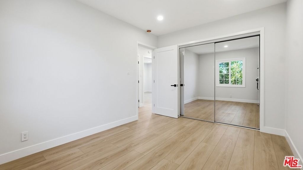 4030 Abourne Road - Photo 17