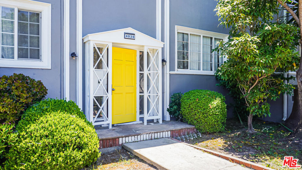 4030 Abourne Road - Photo 3
