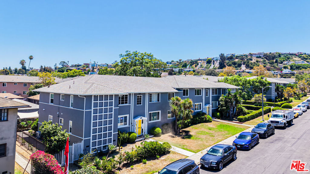 4030 Abourne Road - Photo 24