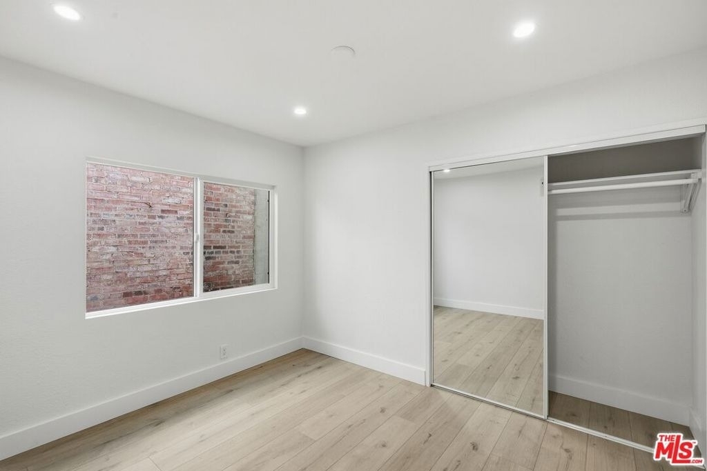 5915 1/4 Barton Avenue - Photo 7