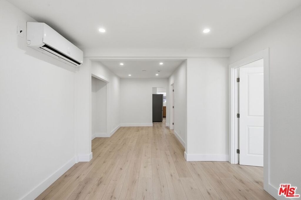 5915 1/4 Barton Avenue - Photo 5