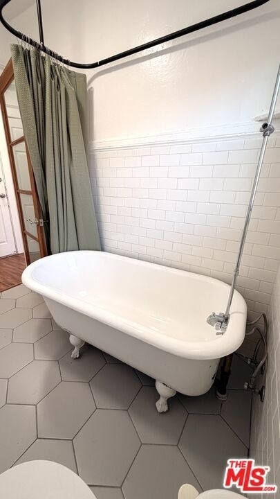 54 Rose Avenue - Photo 2