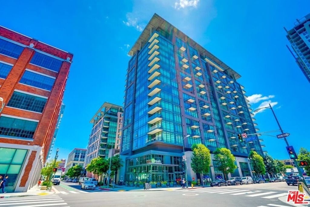 1100 S Hope Street - Photo 37