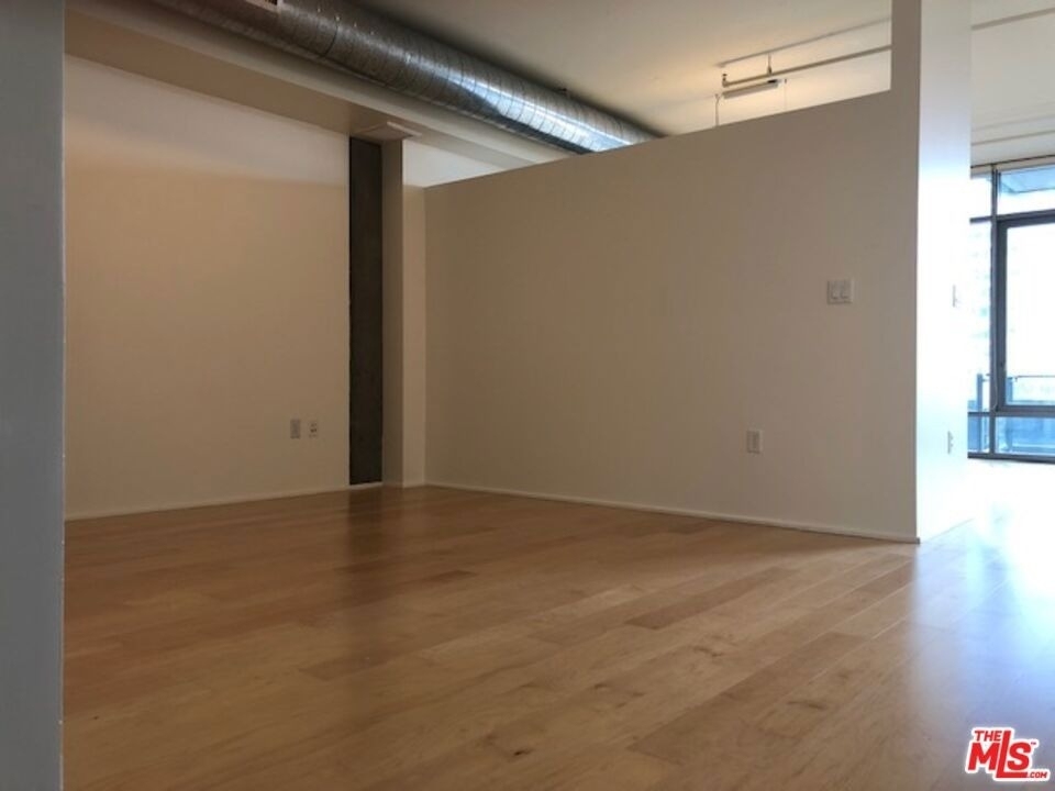 1100 S Hope Street - Photo 12