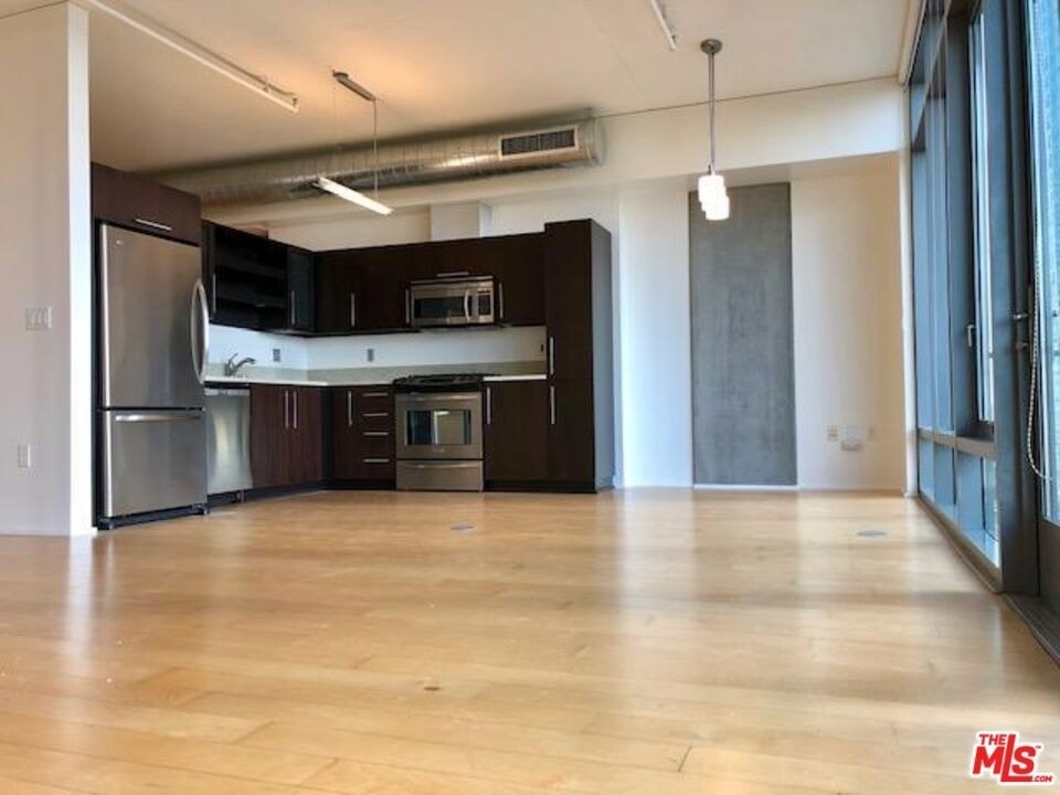 1100 S Hope Street - Photo 7