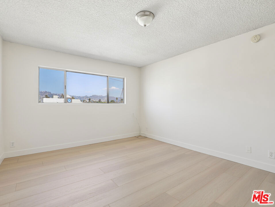 131 N Orlando Avenue - Photo 12