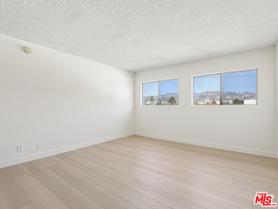 131 N Orlando Avenue - Photo 16