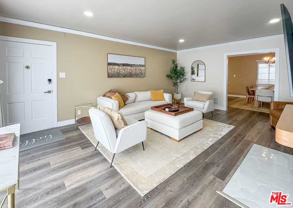 153 S Linden Drive - Photo 6
