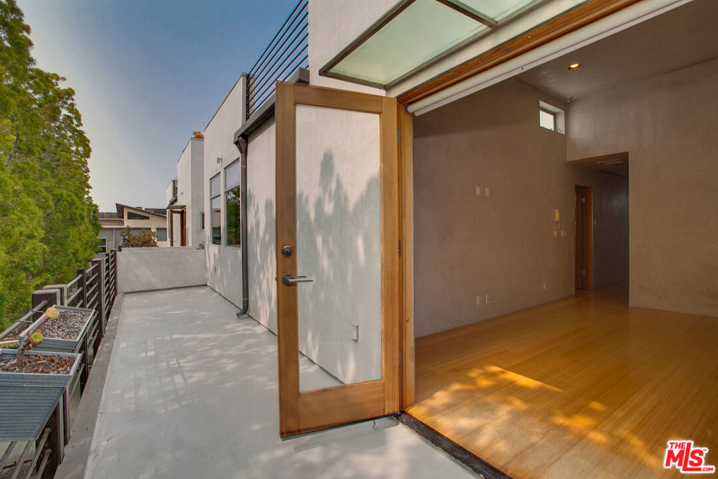 538 Broadway Street - Photo 24