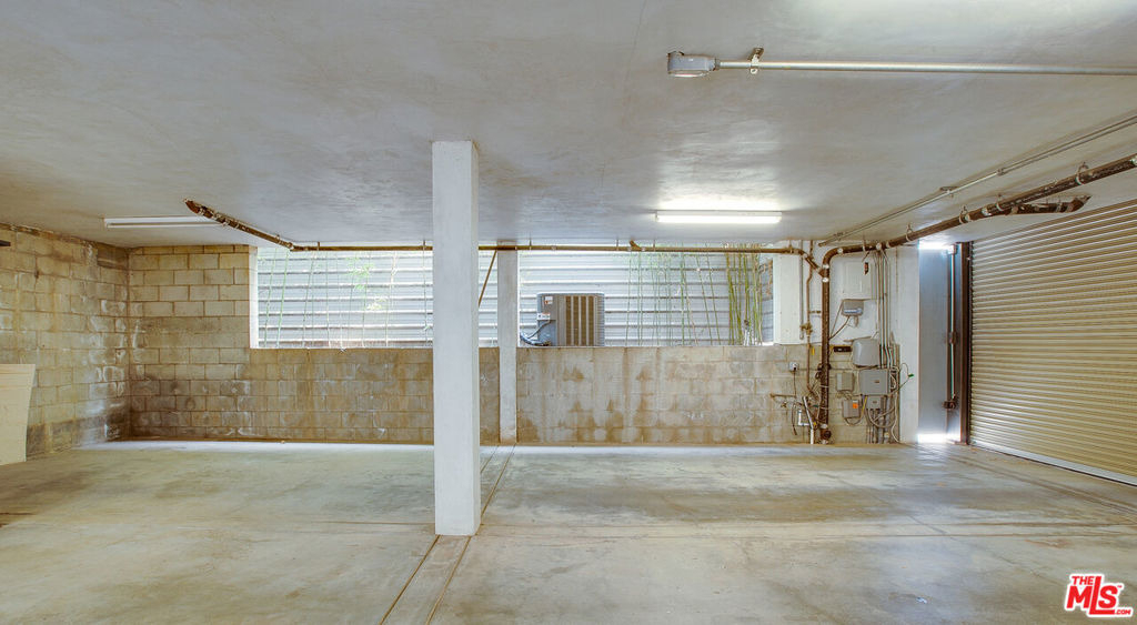538 Broadway Street - Photo 34