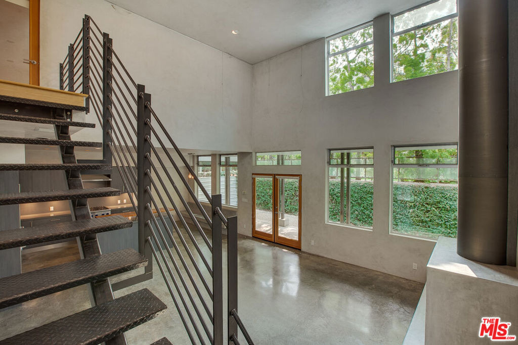 538 Broadway Street - Photo 19