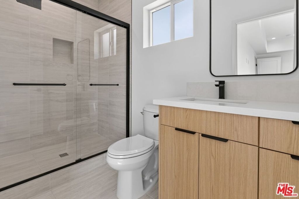 11302 Collins Street - Photo 27