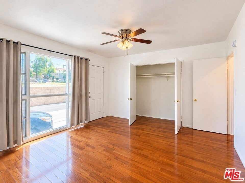 710 N Market Street - Photo 1