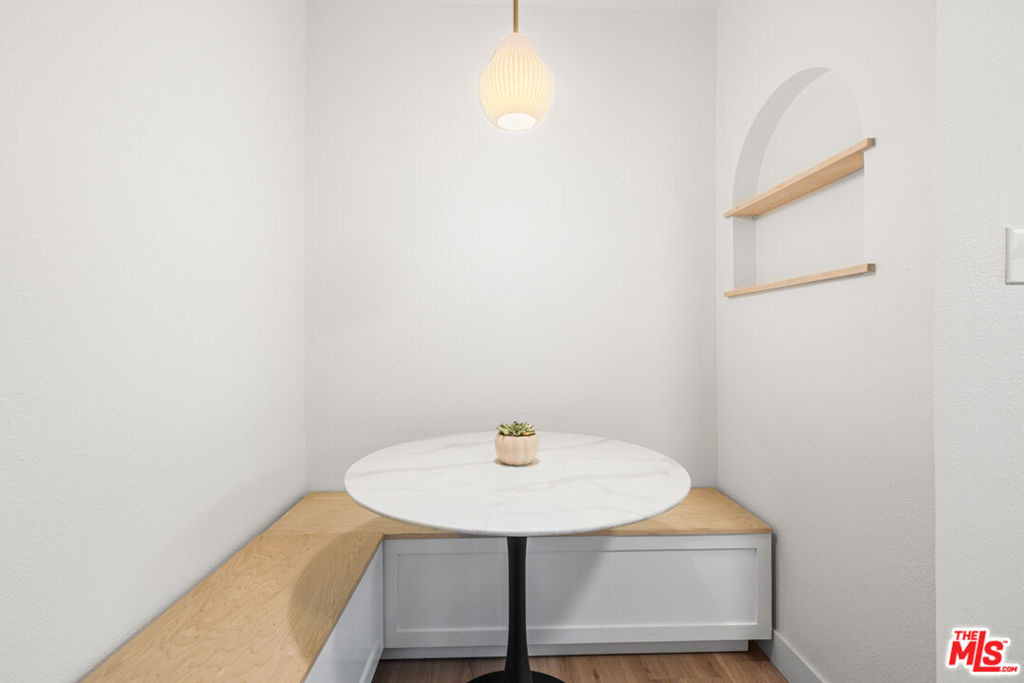 614 Romulo Street - Photo 10