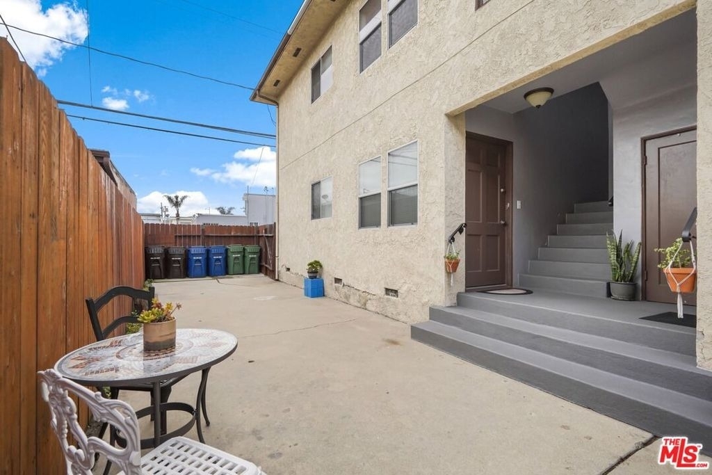 11810 Felton Avenue - Photo 17