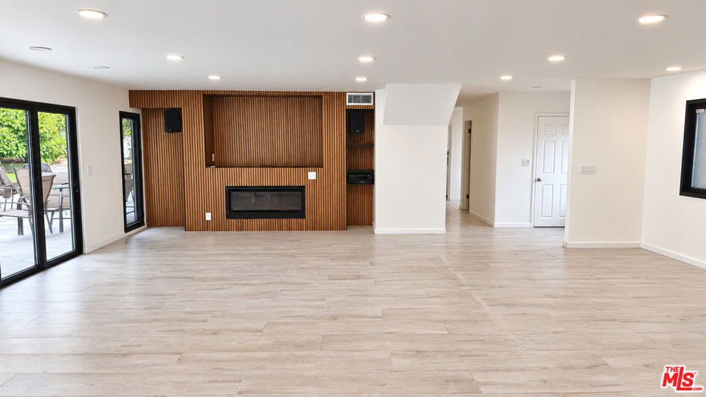 5308 Blanco Avenue - Photo 7