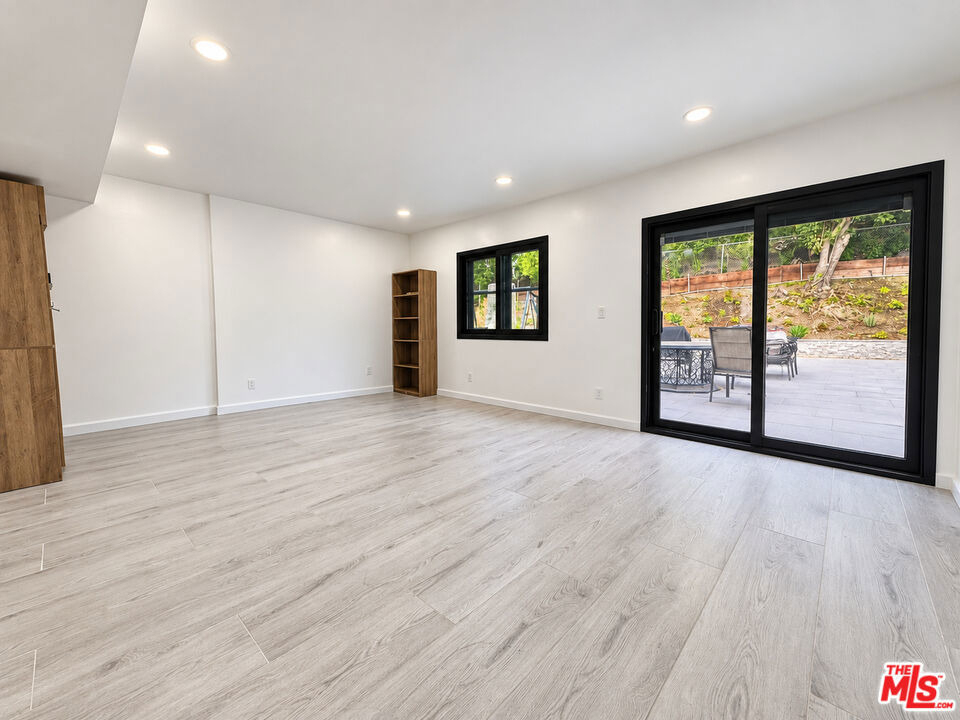 5308 Blanco Avenue - Photo 23
